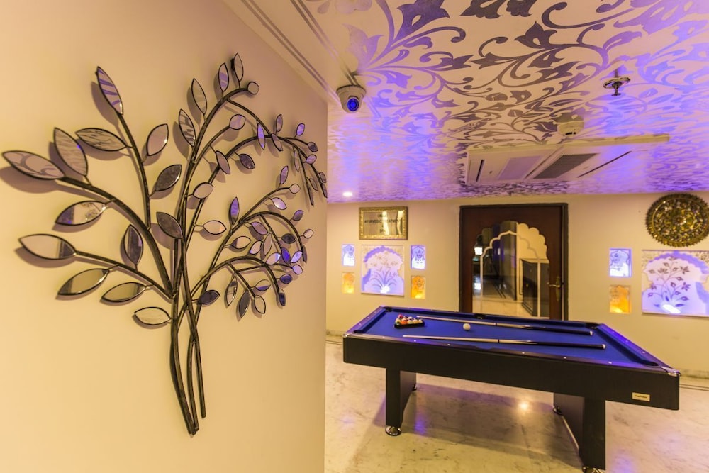 Umaid Haveli - A Heritage Style Hotel & Resort
