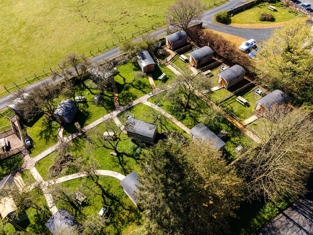 Orchard Hideaways
