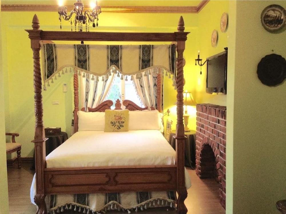England Castle B&B