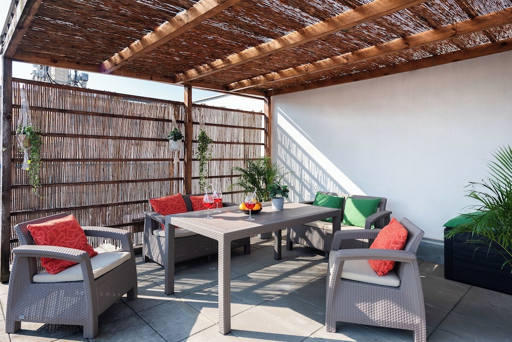 Apart loft hotel in Karlin