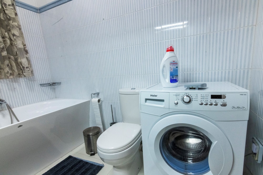 Cosy APT in Sliema- 2 mins walk from sea