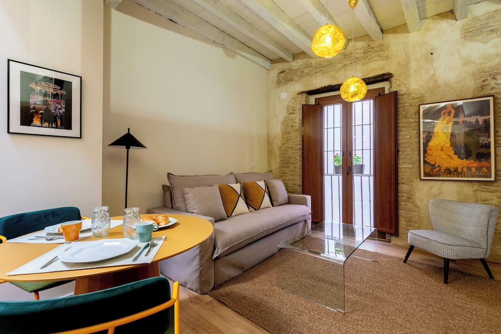 One&Lux Casa Barrabas