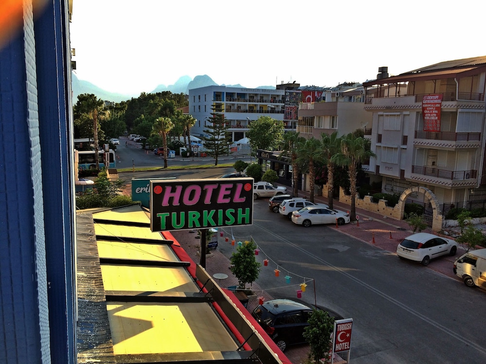 Turkish Apart Hotel