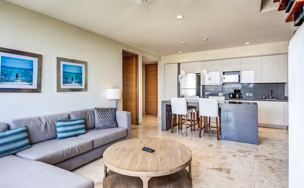 A-Nah Suites Apartamentos by CSR