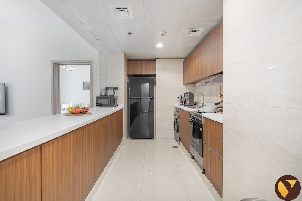 Spacious Pulse Smart Residence JVC