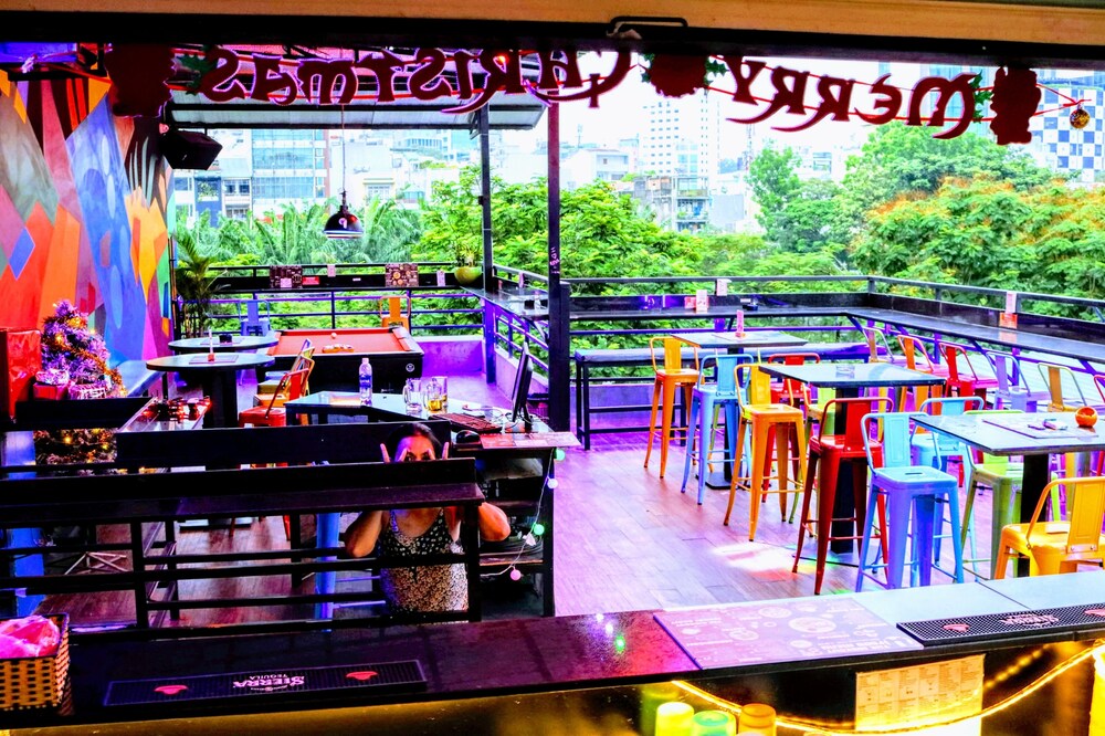 The Hideout - Hostel