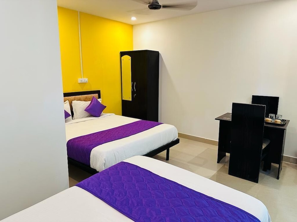 Hotel SY Comforts