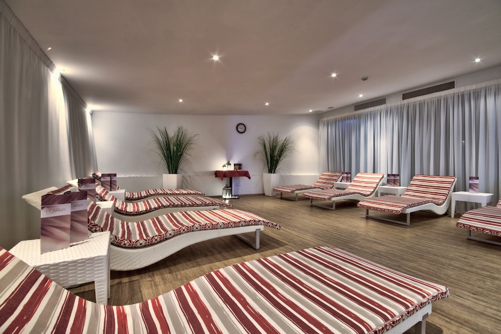 Mellieha Vacations - db Seabank Resort and Spa - Property Image 45