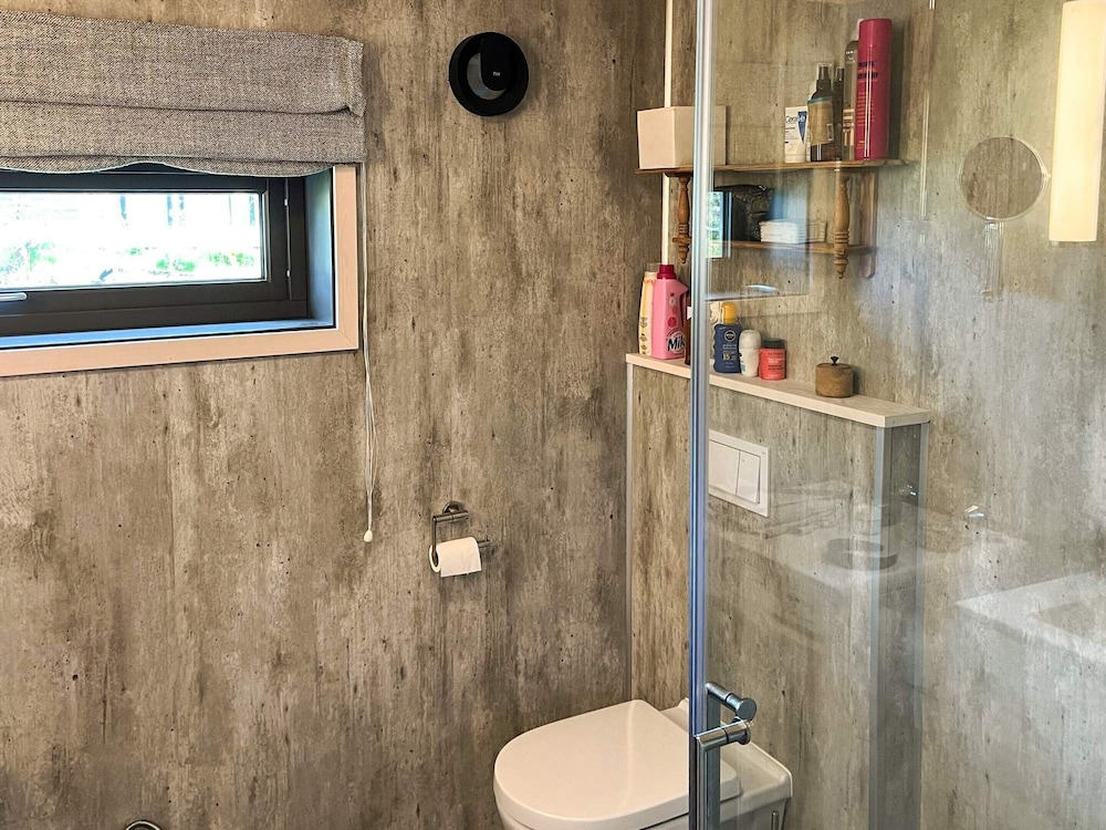 6 Person Holiday Home in Tjorhom