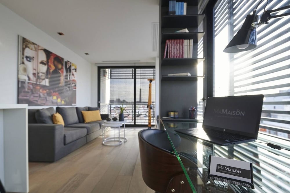 Ma Maison Downtown Loft N 4 360mbps Acropolis Walk