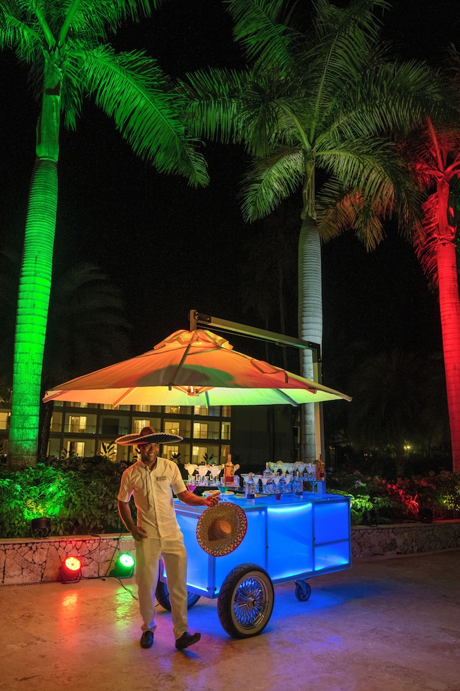 Viva V Samana by Wyndham, A Trademark Adults All Inclusive - Photo 87
