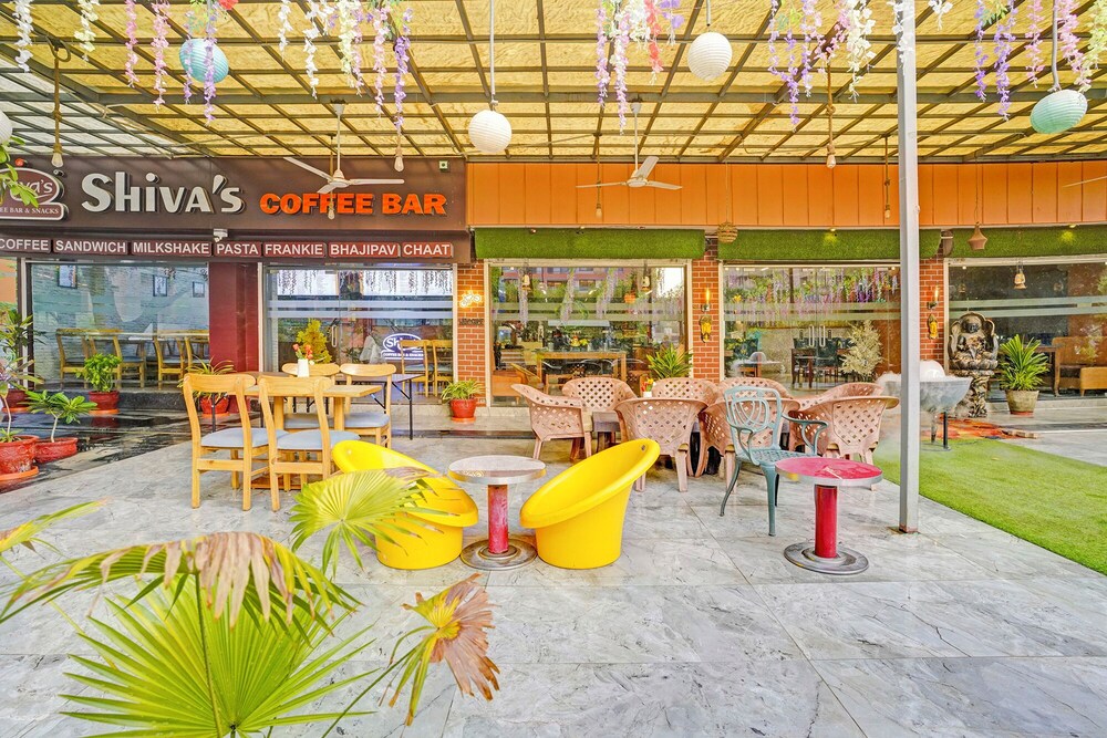 Fabhotel Siddharth Inn