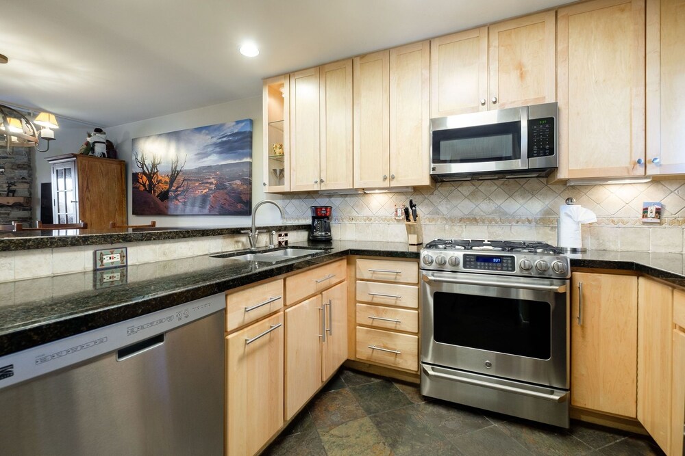 Park City Ski Resort UT - Snow Flower Vacation Homes