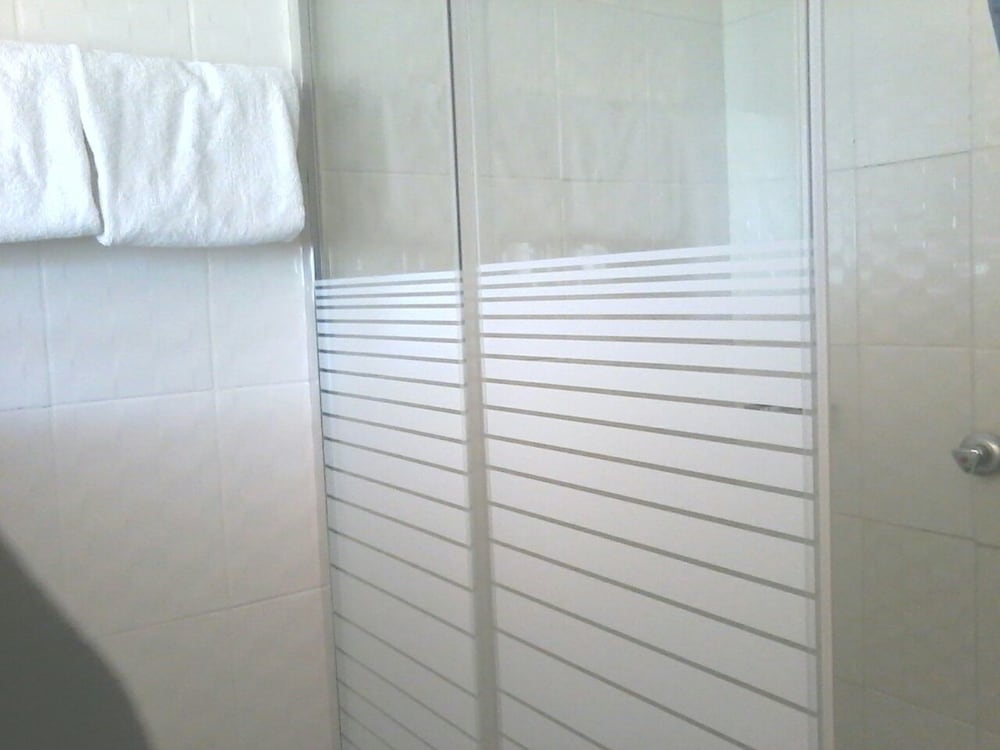 Sharon Avenue Guesthouse