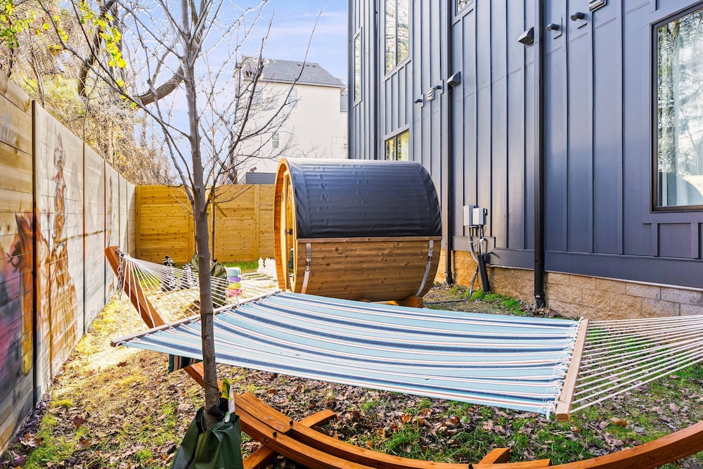 4 Rooftop Decks 4 Hot Tubs Game Rooms Sauna