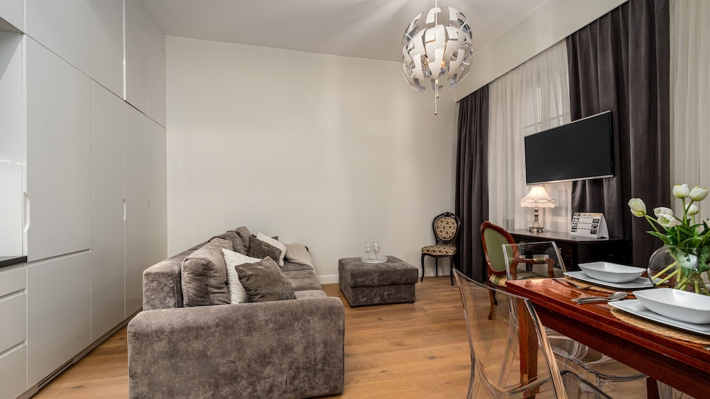 Apartamenty Sun & Snow Przy Barbakanie view 2