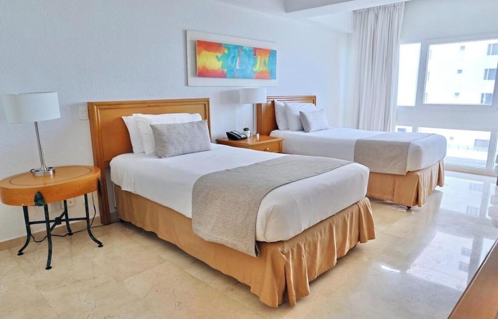 Hotel almirante 1