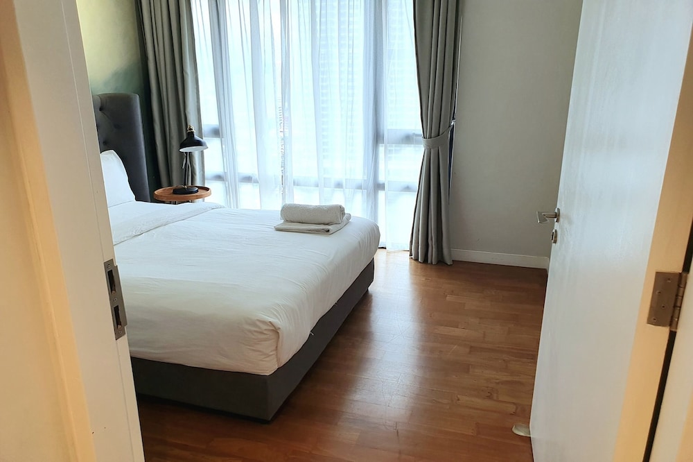 Anggun Residences by Emily in Town