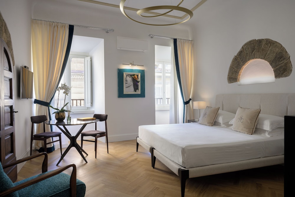 Tornabuoni Suites Collection