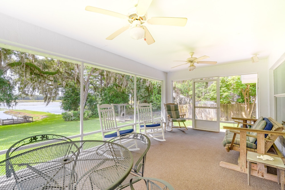 Waterfront Floral City Home: On Bradley Lake!