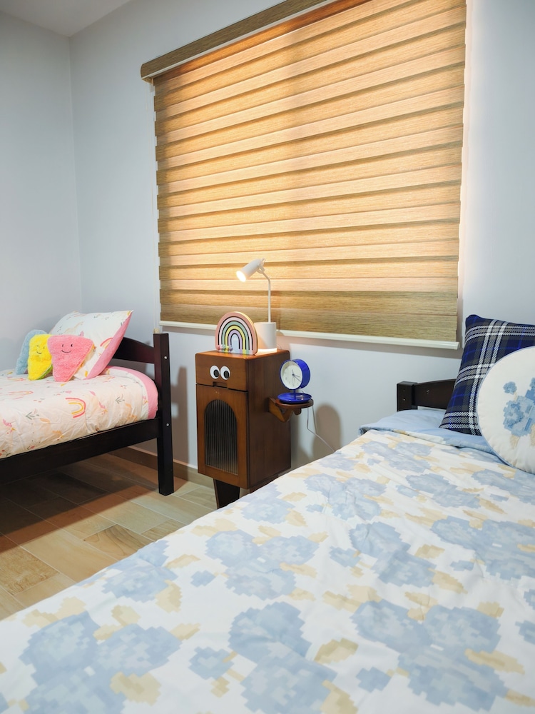 San Carlos Apartment