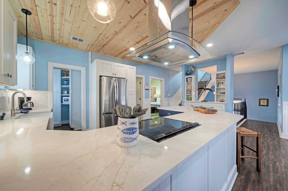 Luxe Coastal Stay w/ Private Pool, Walk to Beach Leave of Absence by Avantstay