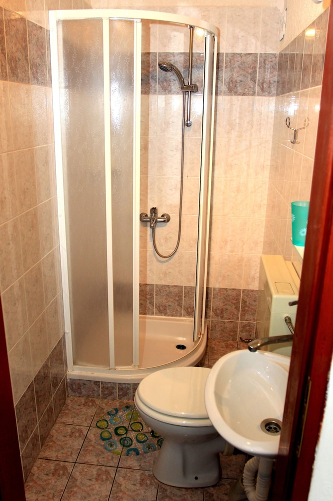 Photo 44