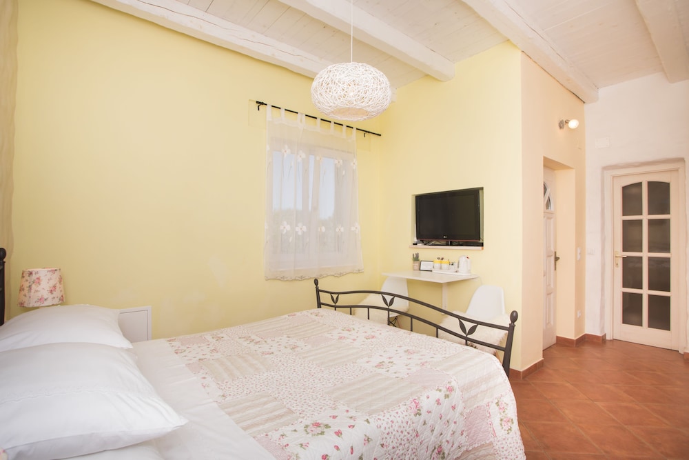 Kalpić Suites & Villa