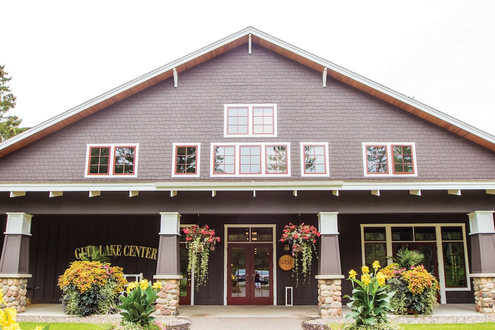 Grand View Lodge