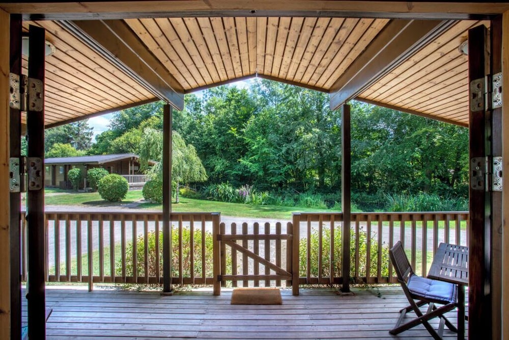 Willowbank Lodges