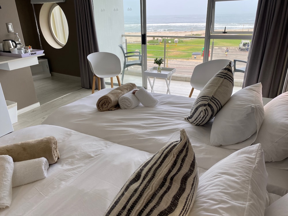 At the Sea Guesthouse view 4