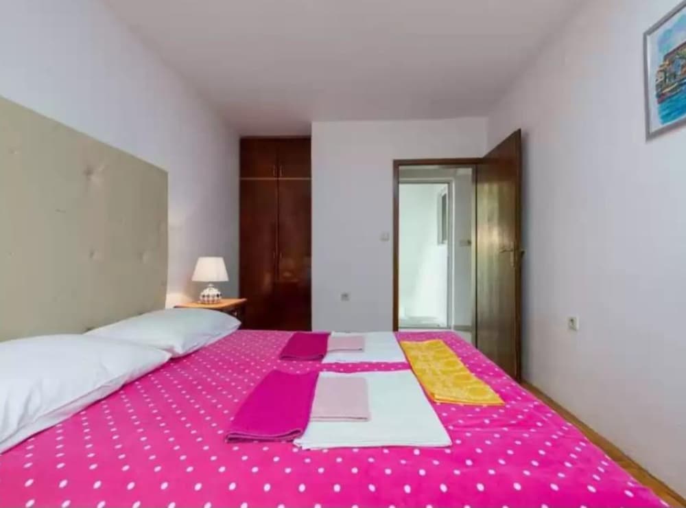 Apartmani Lucija