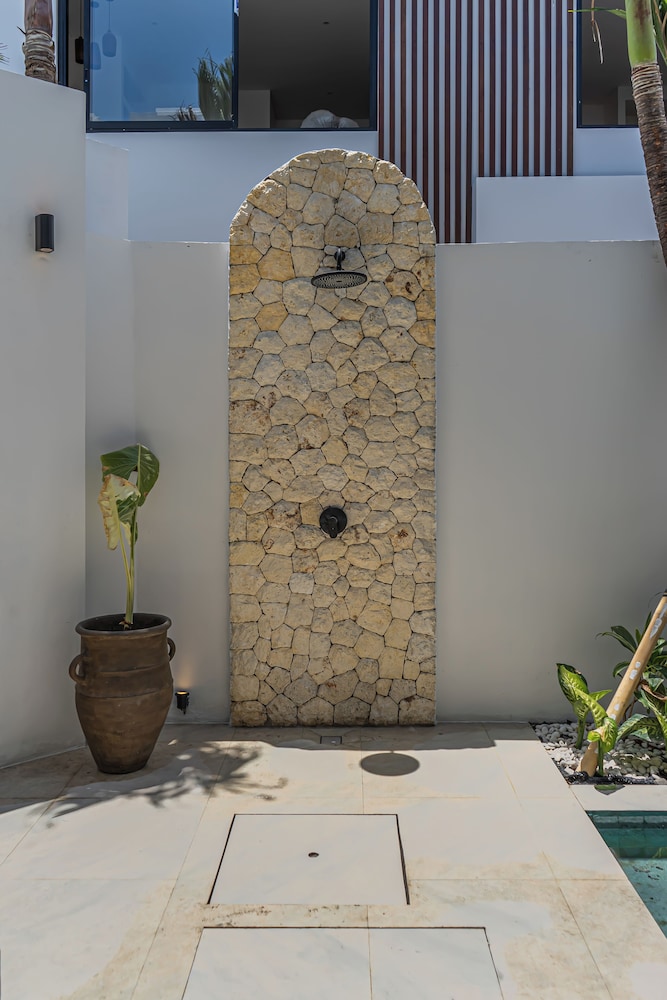 Nova Oasis 3