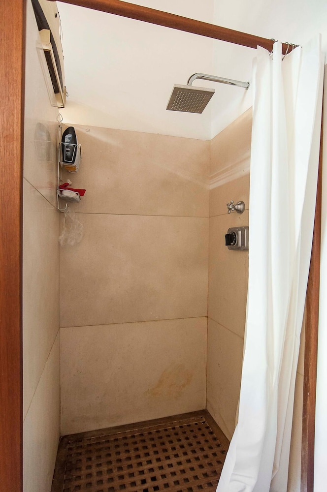 Rome an Aristocratic Apartment in Historic Palace Near the Piazza Navona