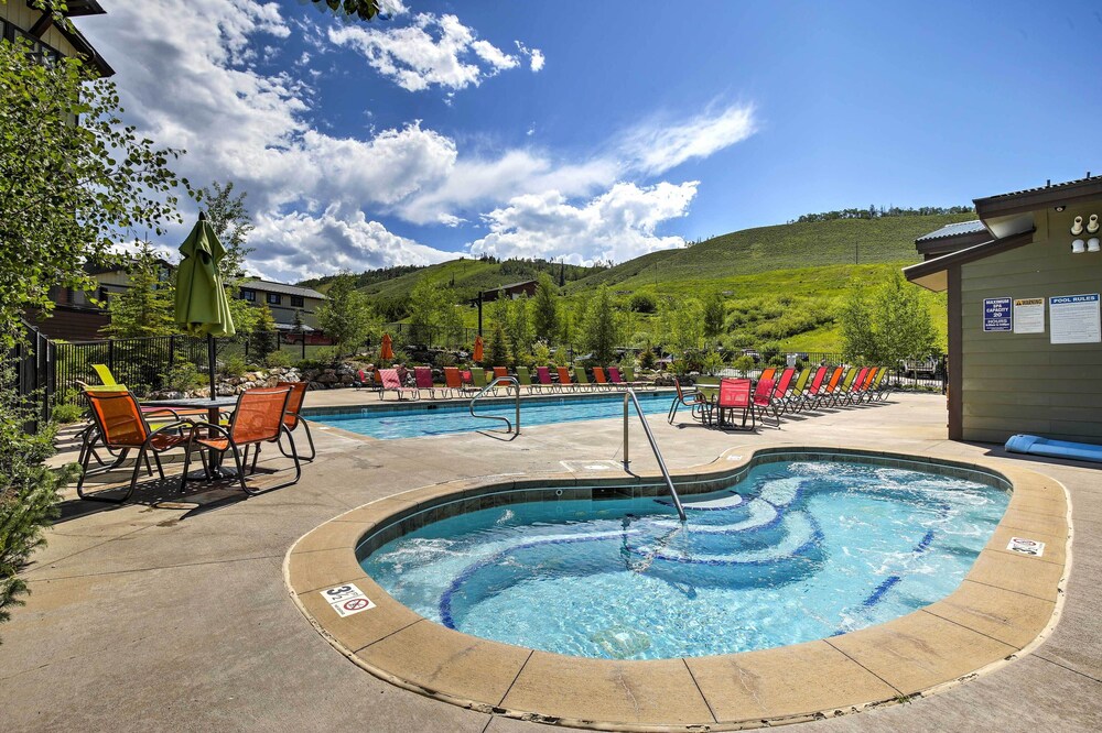 Granby Ranch Escape: Shuttle to the Slopes!