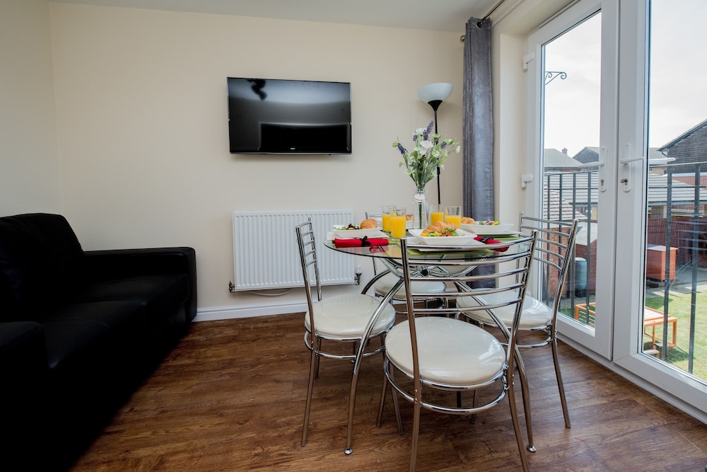Kennedy House by Your Lettings UK