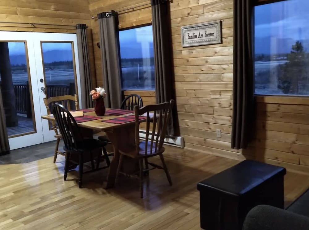 Meadow Lake Guest Ranch