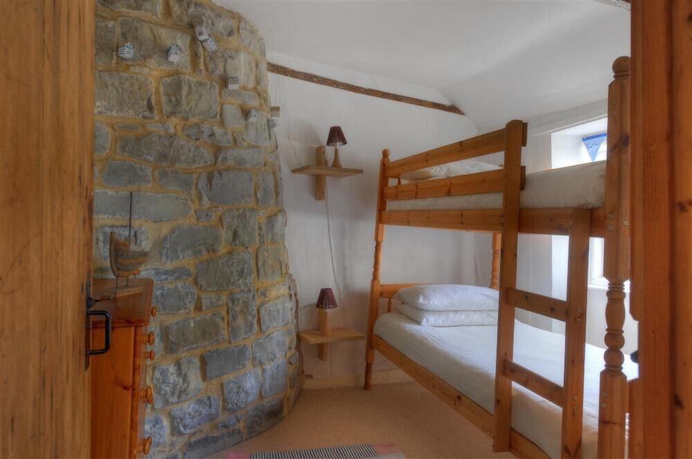 Ivy Cottage