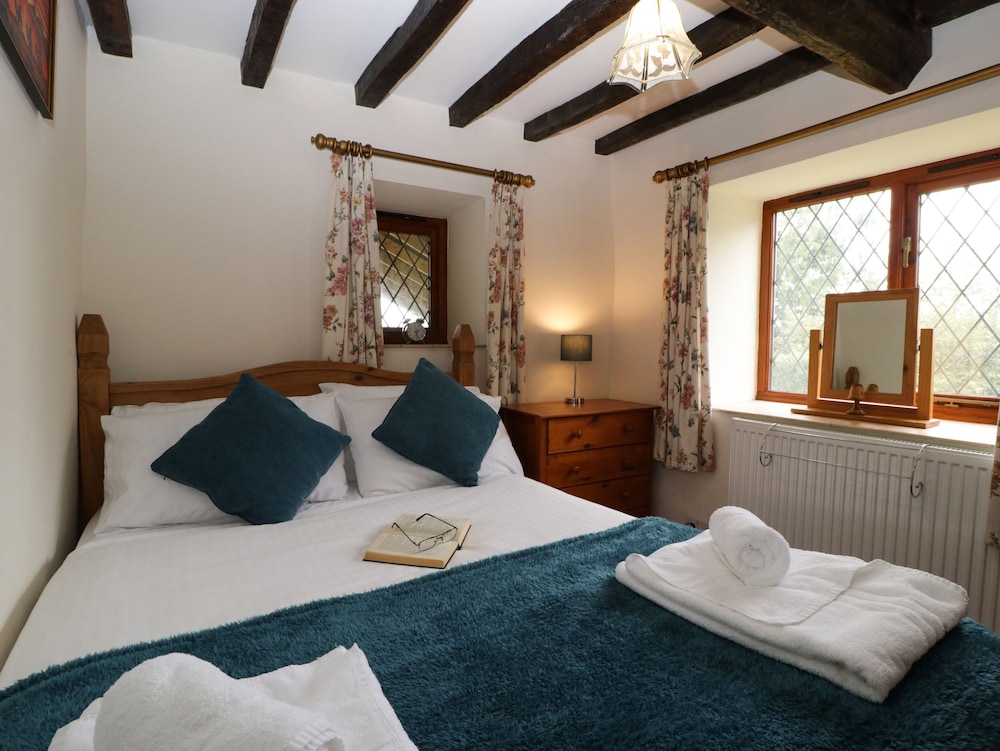 Shells Cottage