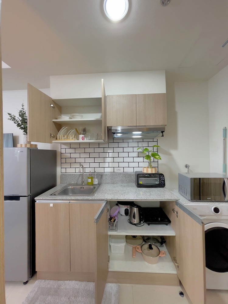Davao Inspiria units with balcony