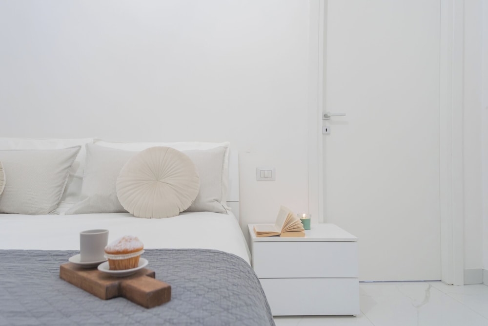Luce Apartment by Rent all Como