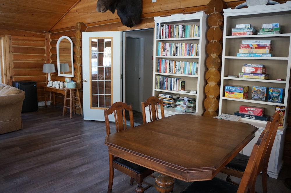 Whitewater Lodge