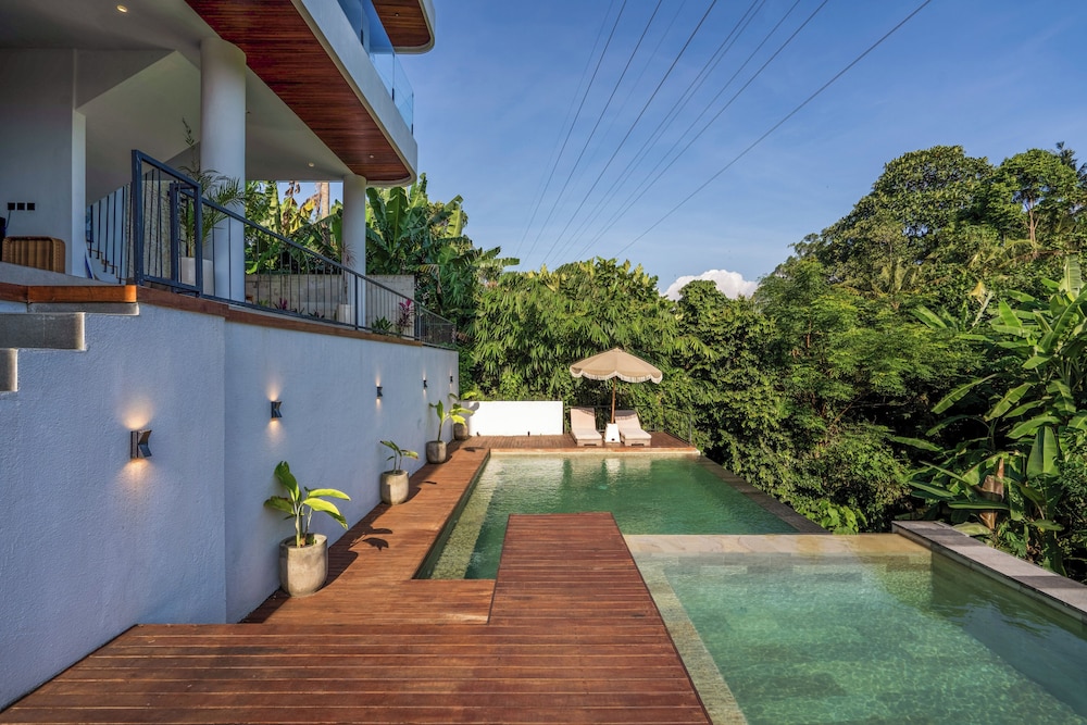 Jungle Breeze Villa by Betterplace