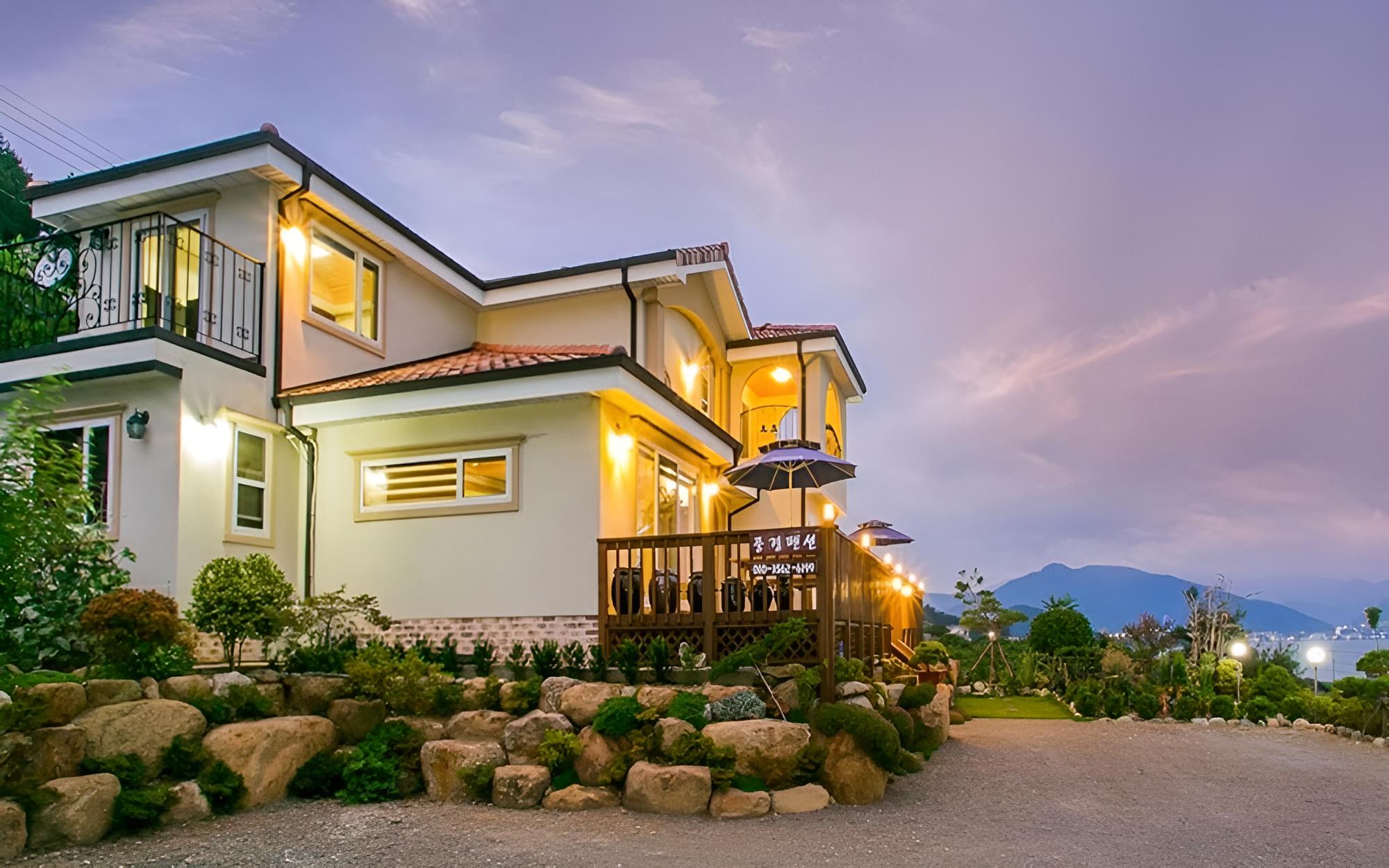 Namhae Landscape Pension
