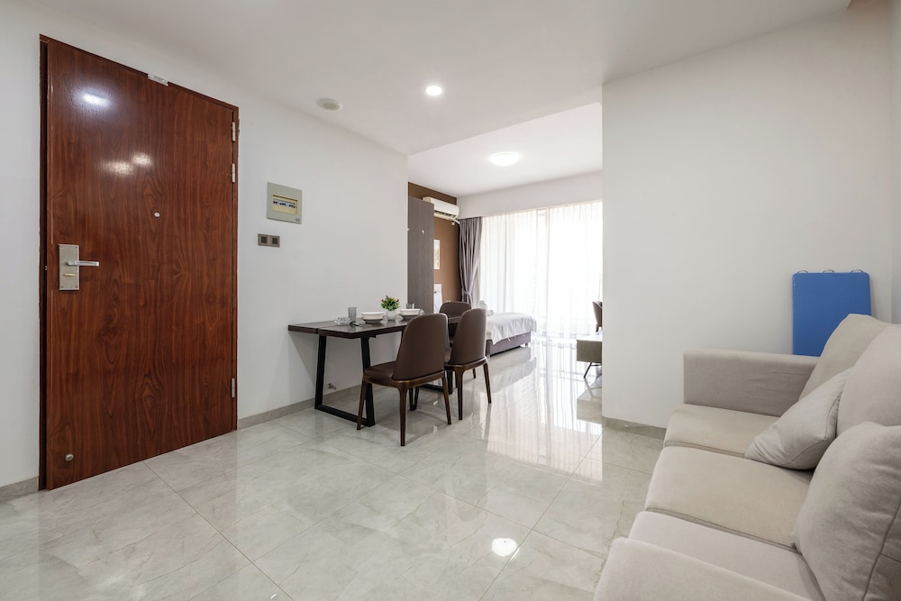 Yue Tai Apartment City Center by Soben