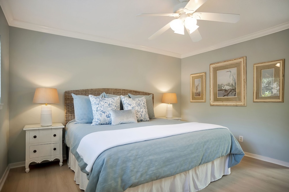 2449 Inland Harbour at The Sea Pines Resort