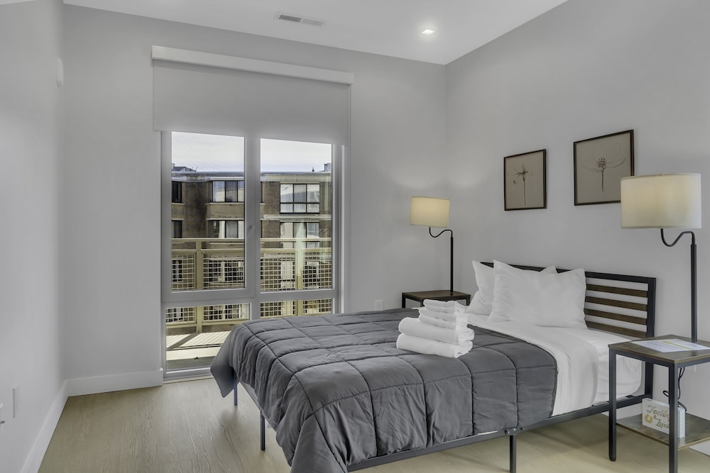 2br Furnished Apartment Near Dupont Circle 2 Bedroom Apts photo 4