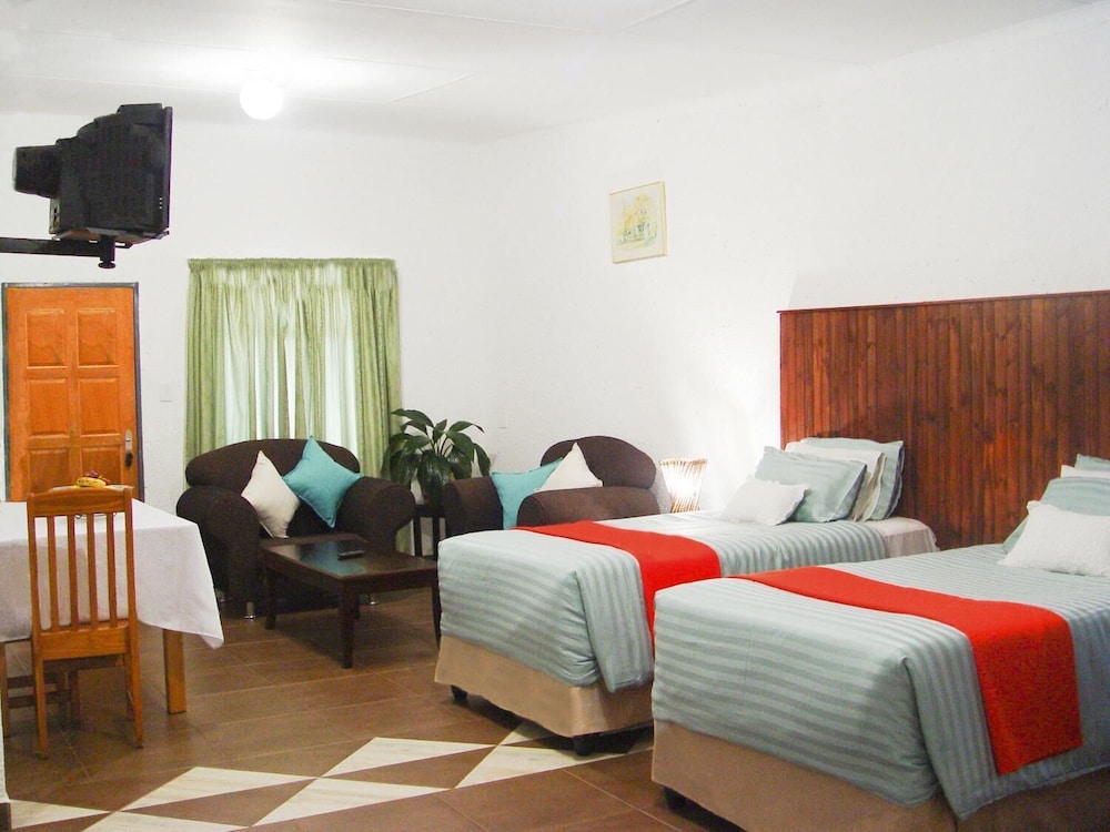 Esther's Lodge