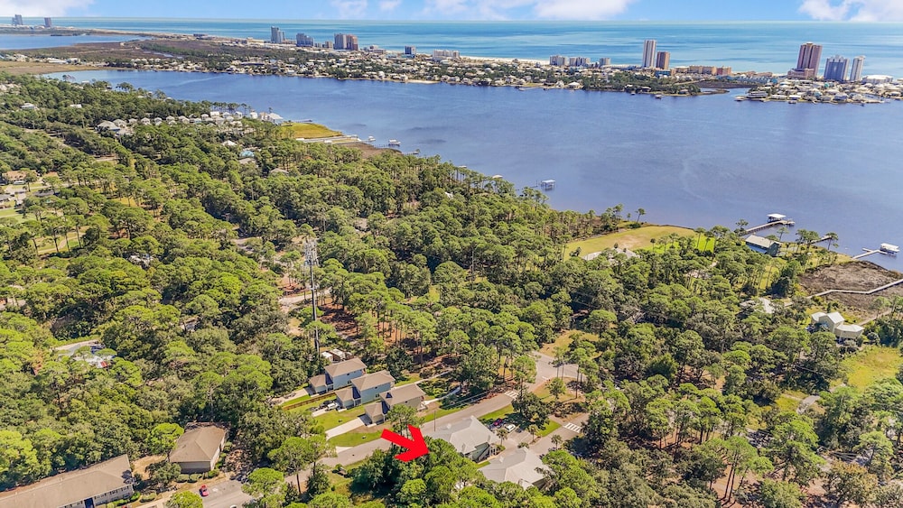 Laguna Breeze C