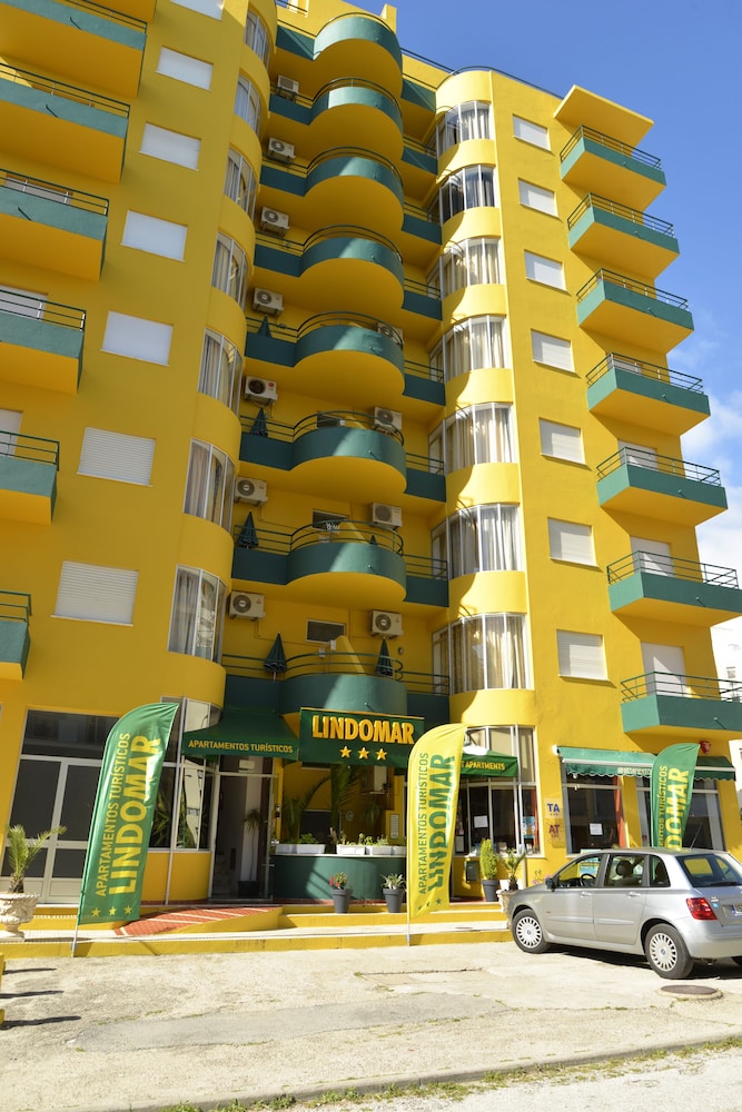 Apartamentos Lindomar